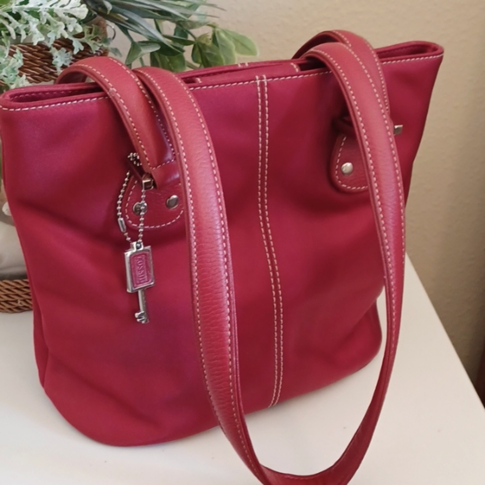Fossil Vintage Dual Handle Red Nylon & Leather To… - image 1